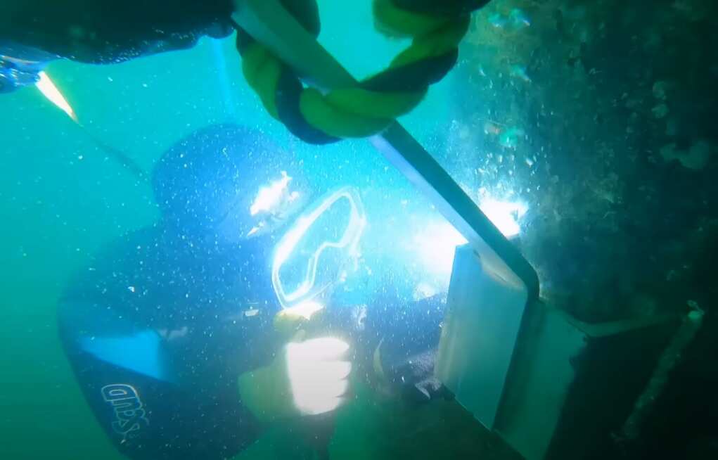 Dangerous Jobs: Underwater Welders